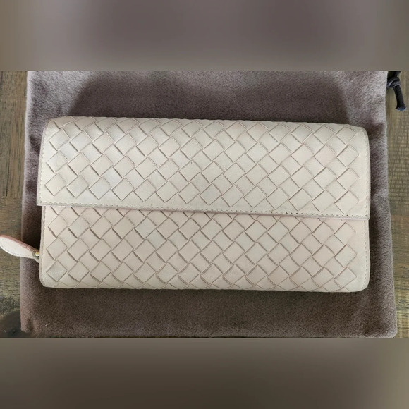 Bottega Veneta Long Wallet Intrecciato Leather Light Pink - Picture 1 of 13